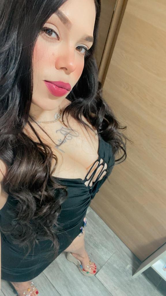 Chica busca chico en Valencia: Chica busca chico