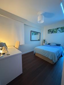 689123753: Chica busca chico en Zaragoza