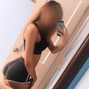 624775654: Chica busca chico en Ibiza