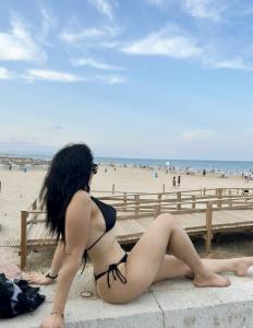 614130717: Chica busca chico en Zaragoza