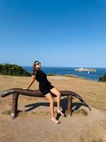 697696775: Chica busca chico en Cantabria