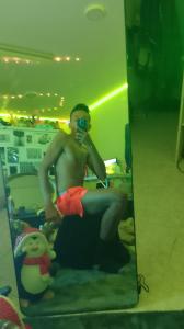 657682219: Chico busca chica en Barcelona