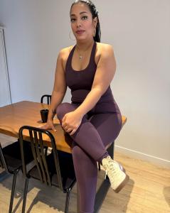 613196110: Chica busca chico en La Coruña