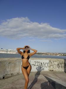 647654071: Chica busca chico en Vizcaya