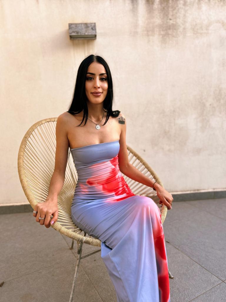 Chica busca chico en Ibiza: 