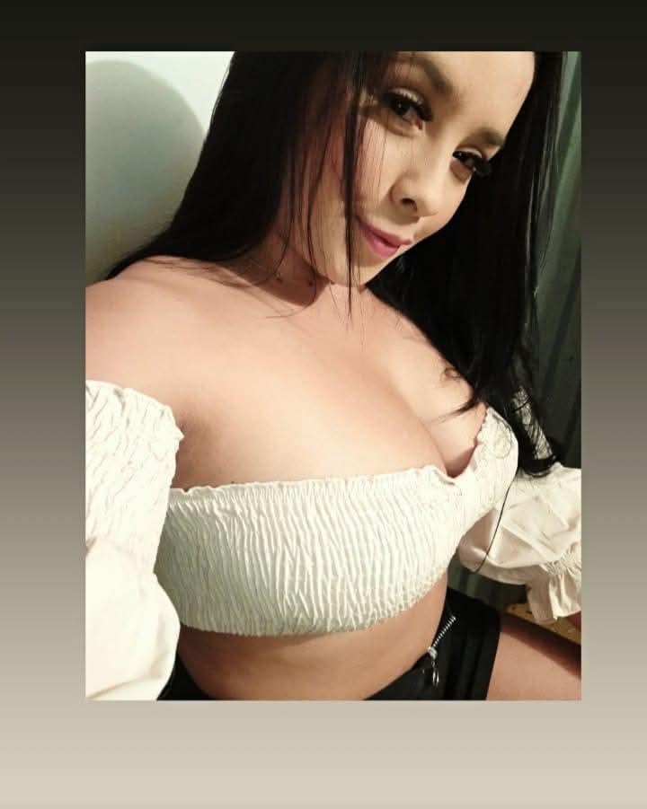 Chica busca chico en Valencia: Chica busca chico