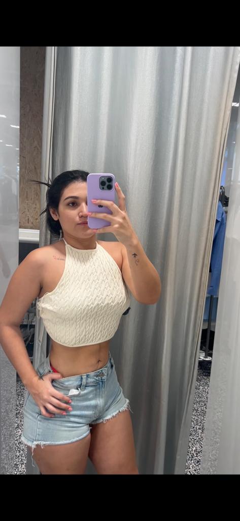 664377893: Chica busca chico en Cantabria