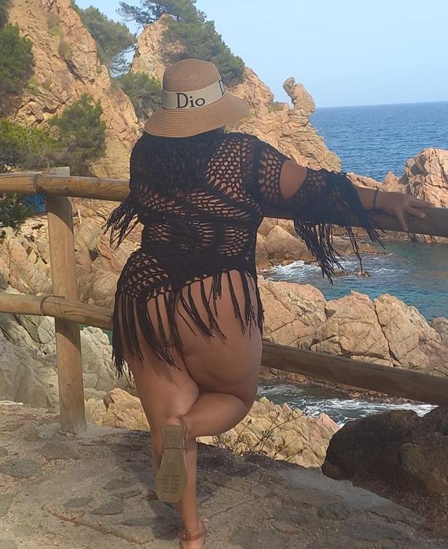 613616895: Chica busca chico en Barcelona