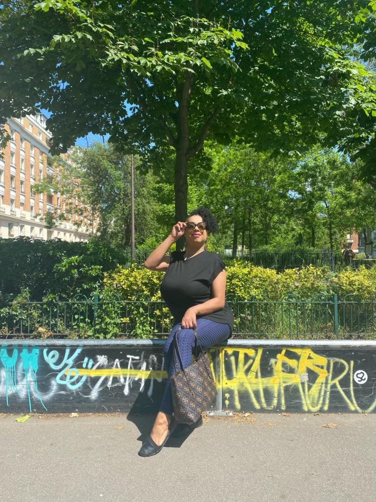 613670735: Travesti en Pontevedra