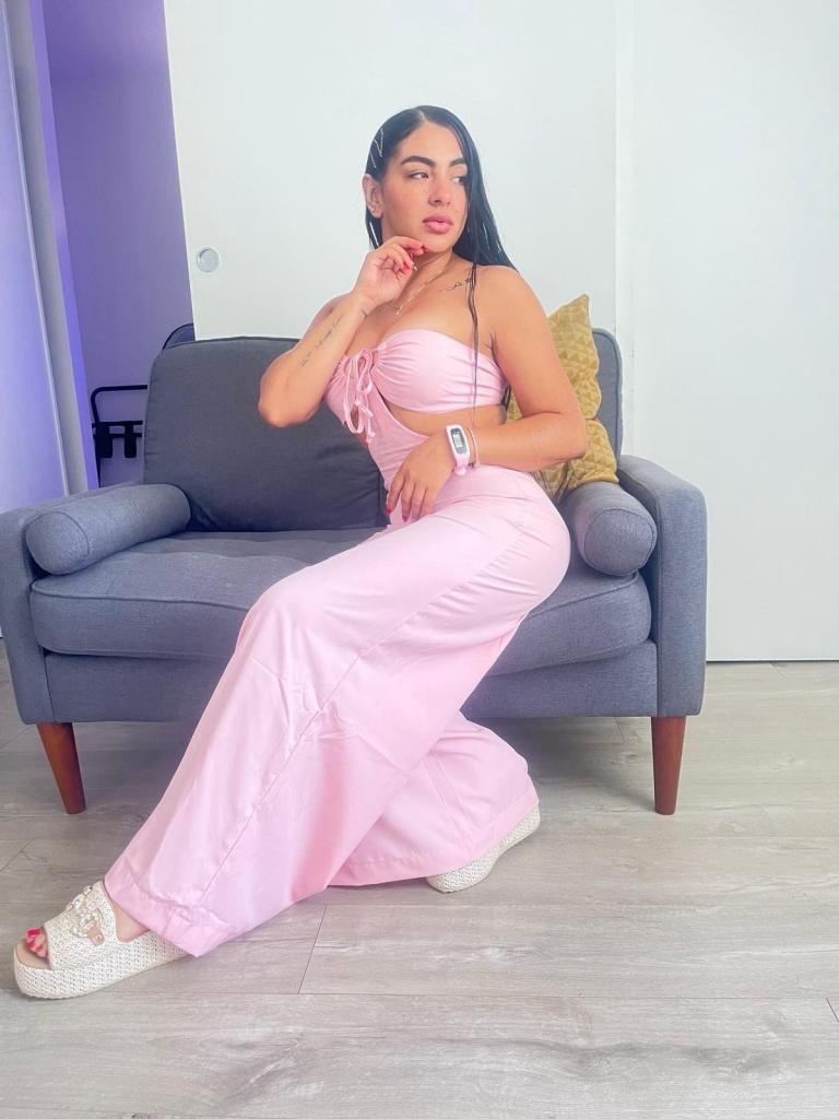 657629786: Chica busca chico en Zaragoza