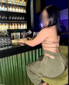 634372280: Chica busca chico en Sevilla