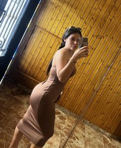 664377893: Chica busca chico en Cantabria