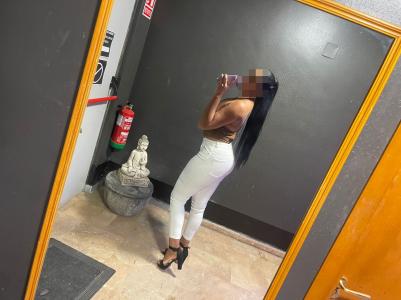 632686102: Chica busca chico en Huesca