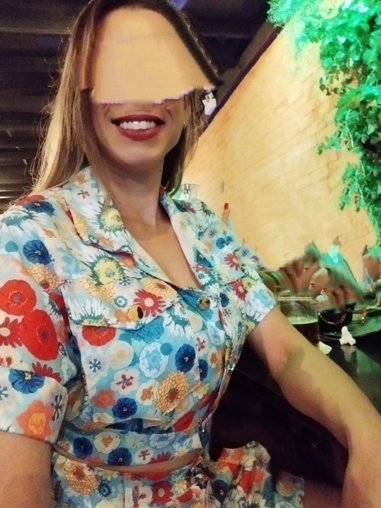 613406053: Chica busca chico en Pontevedra