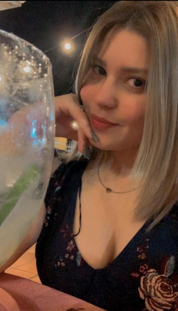 604230270: Chica busca chico en Pontevedra