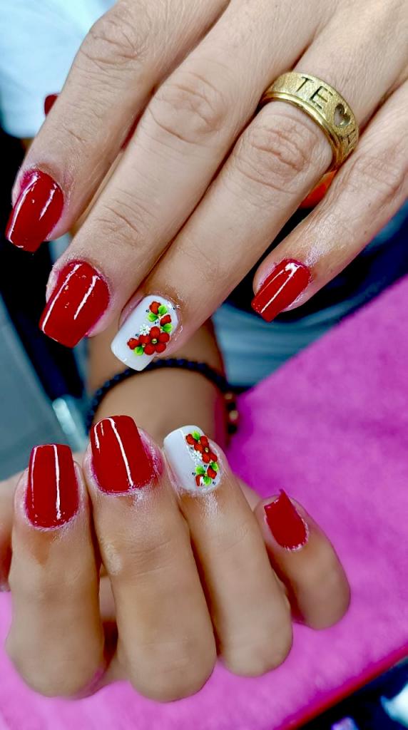 674719009: Chica busca chico en Gerona