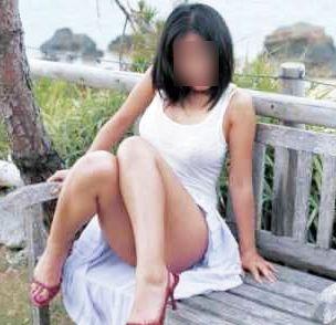 Chica busca chico en Gerona: Chica busca chico