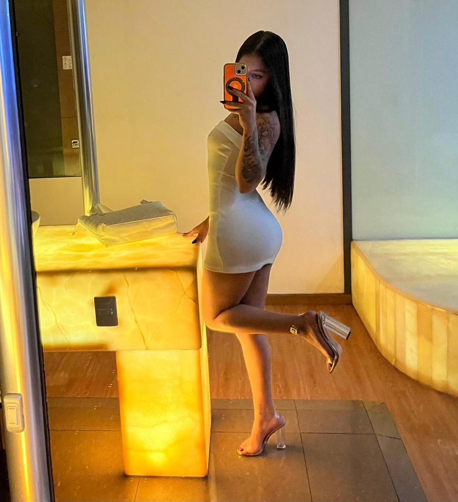 631584470: Chica busca chico en Alicante