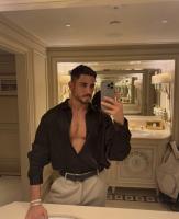 607855219: Chico busca chica en Málaga