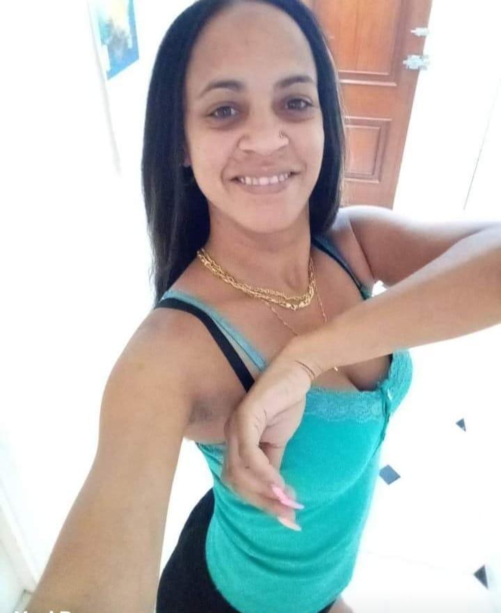 Chica busca chico en Almería: 