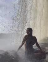 613962170: Chica busca chico en Burgos