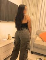 613609679: Chica busca chico en Barcelona