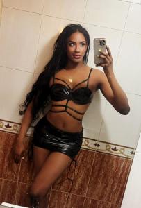 674811282: Transexual en Alicante