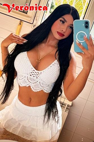 672595038: Chica busca chico en Madrid