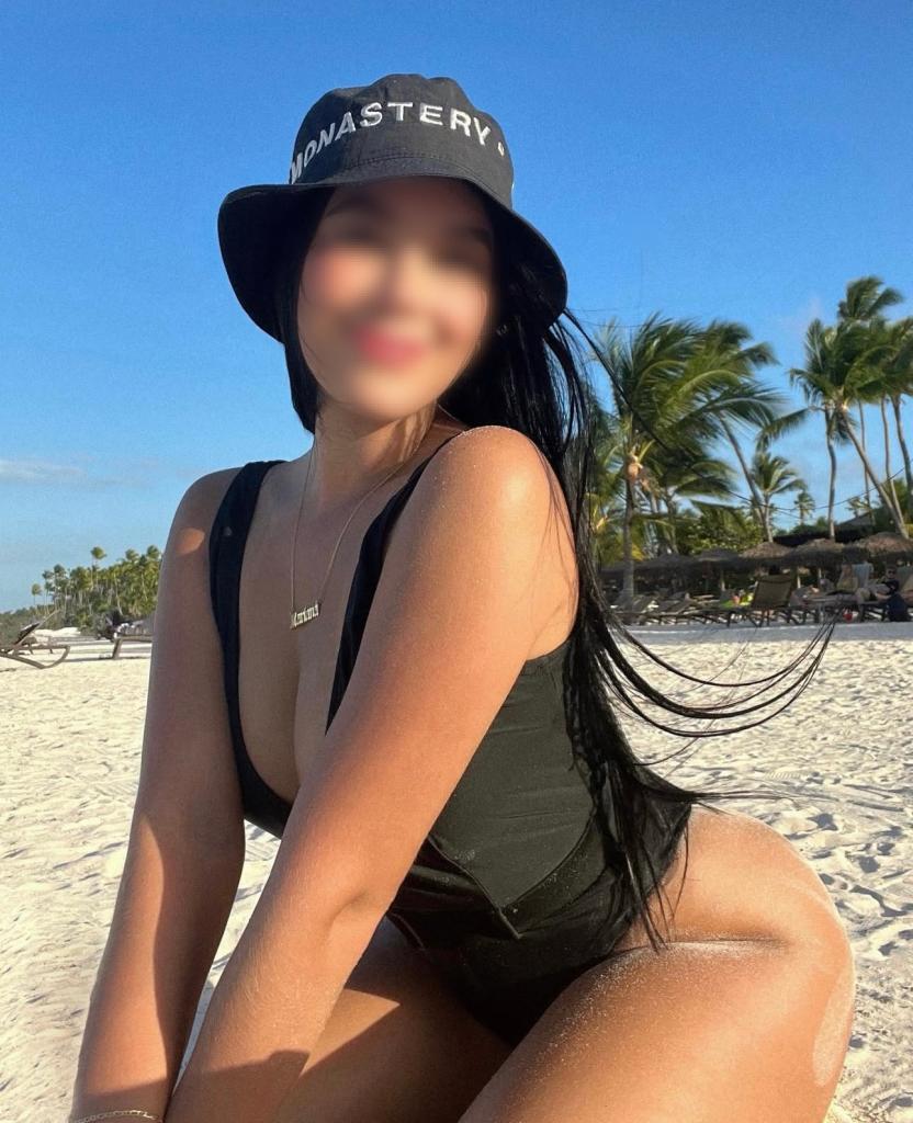 643453402: Chica busca chico en Tenerife