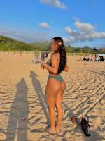 614057131: Chica busca chico en Barcelona