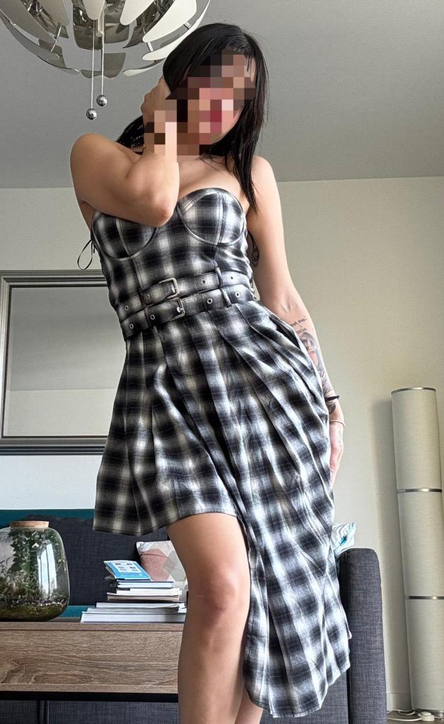 Chica busca chico en Tenerife: 