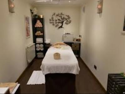 641790236: Chica busca chico en Lérida