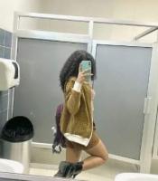 613447207: Chica busca chico en La Coruña