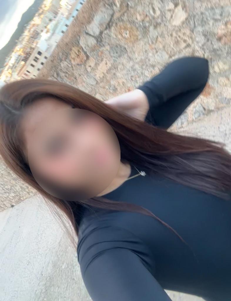 624393064: Chica busca chico en Ibiza