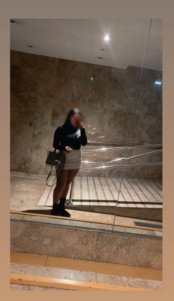 Chica busca chico en Almería: 