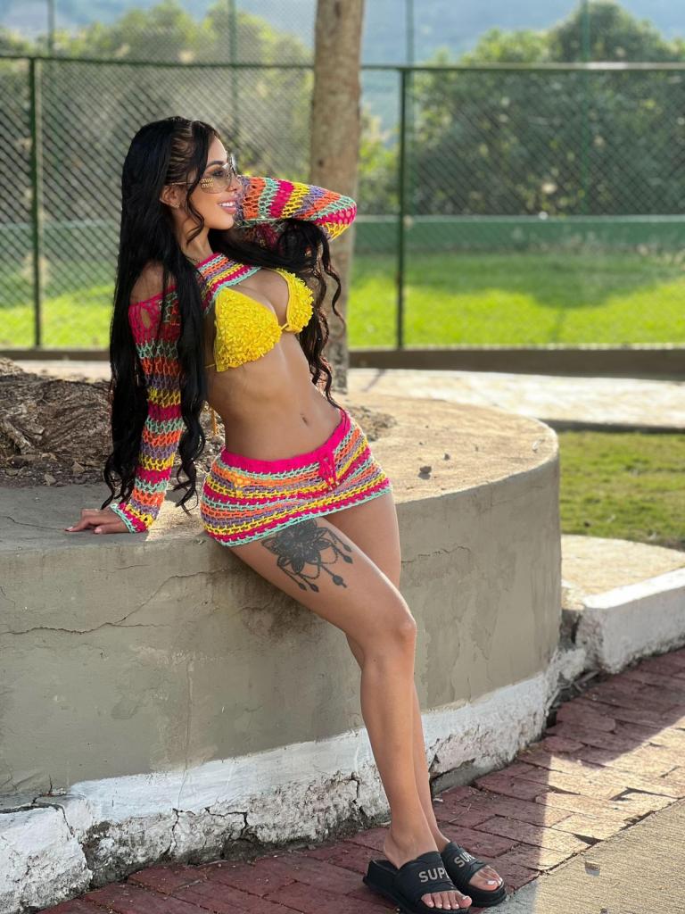 Chica busca chico en Murcia: Chica busca chico