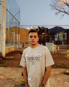 607905149: Chico busca chica en Zaragoza