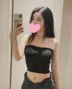 614776939: Chica busca chico en Barcelona