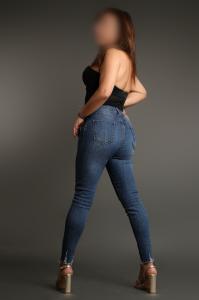 634705647: Chica busca chico en Zaragoza