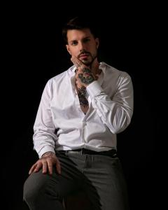 640262571: Chico busca chica en Barcelona