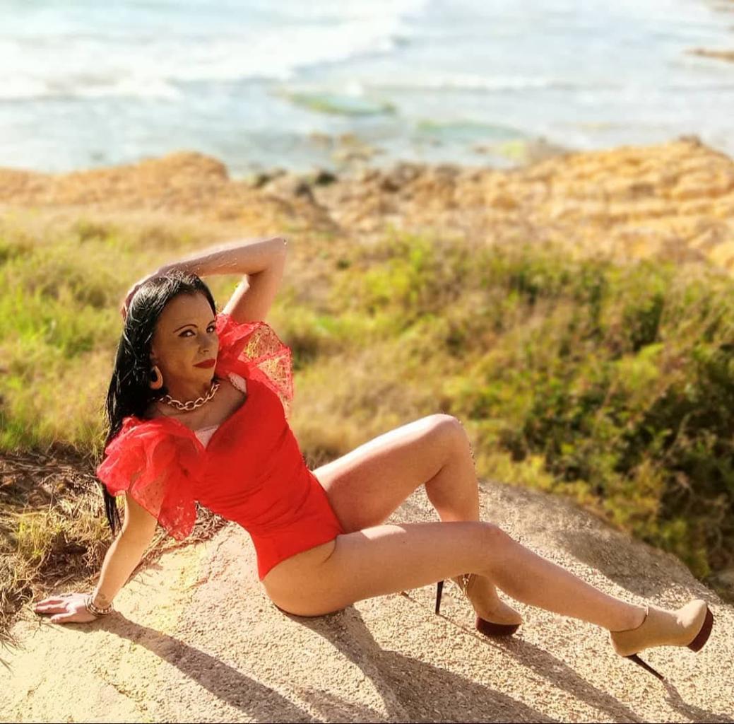 654197534: Chica busca chico en Lérida