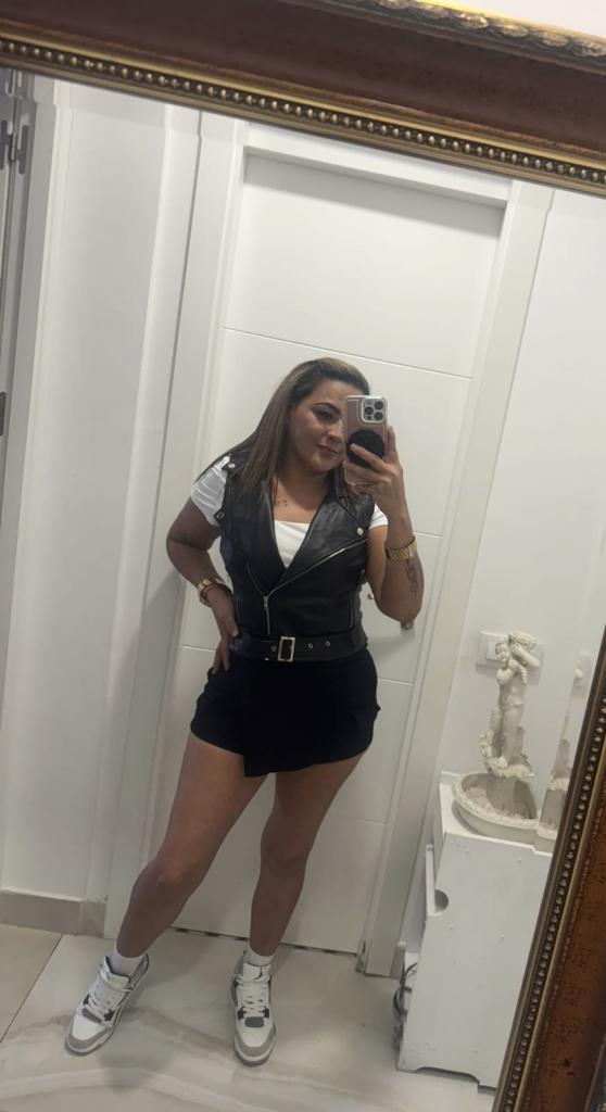 614430288: Chica busca chico en Madrid