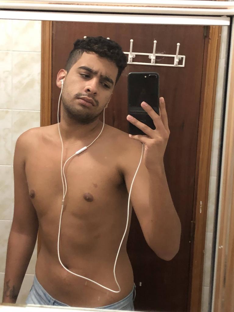 Chico busca chica en Tenerife: 