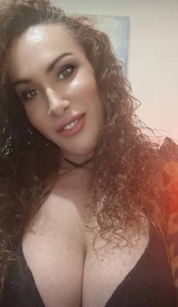 613013897: Transexual en Córdoba