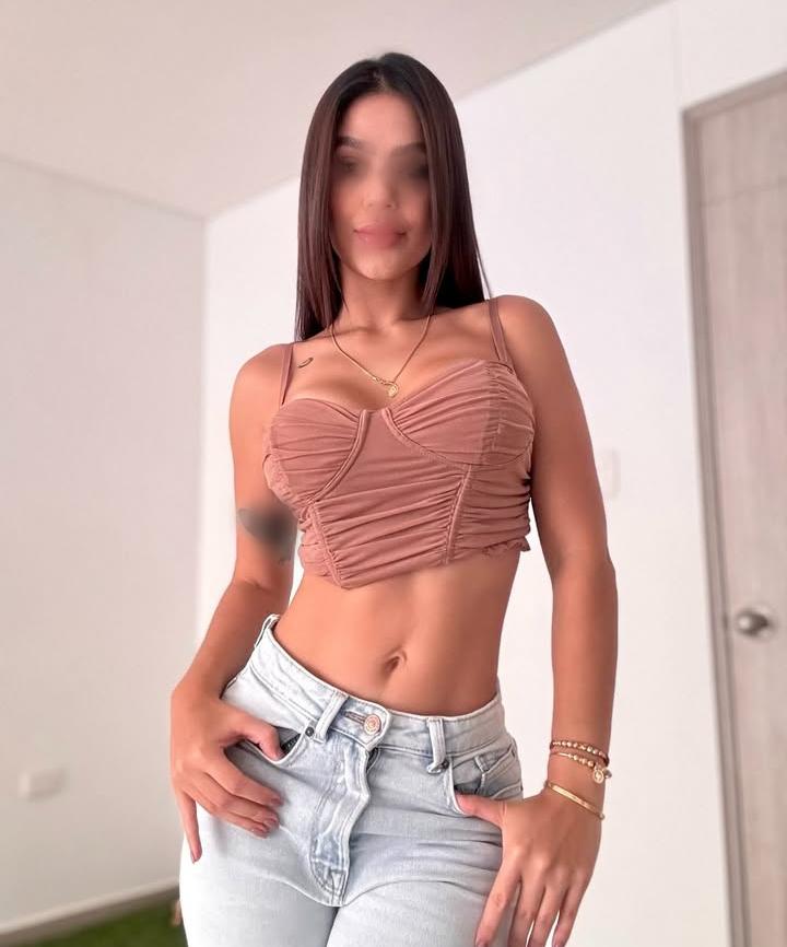 614341931: Chica busca chico en Huelva