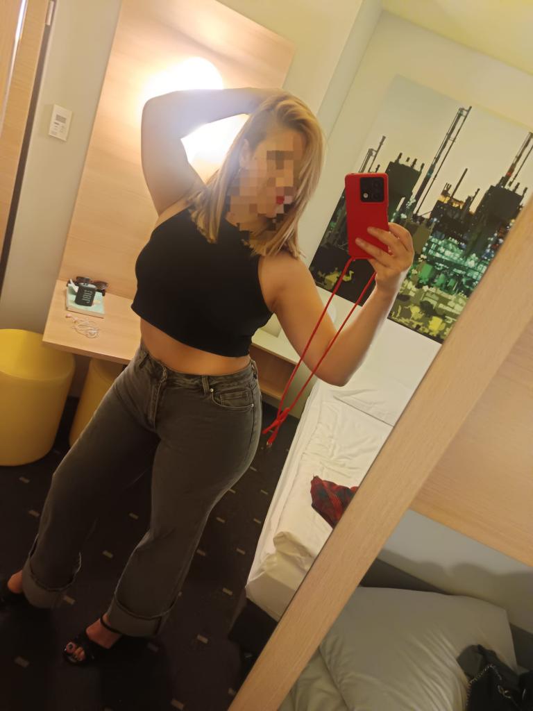 614998950: Chica busca chico en Tenerife