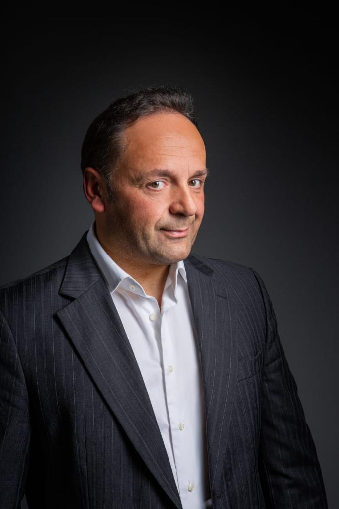 Chico busca chica en Madrid: Chico busca chica