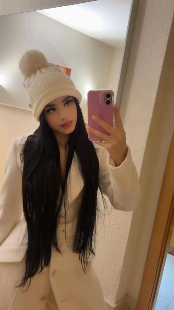 655255124: Chica busca chico en Lérida