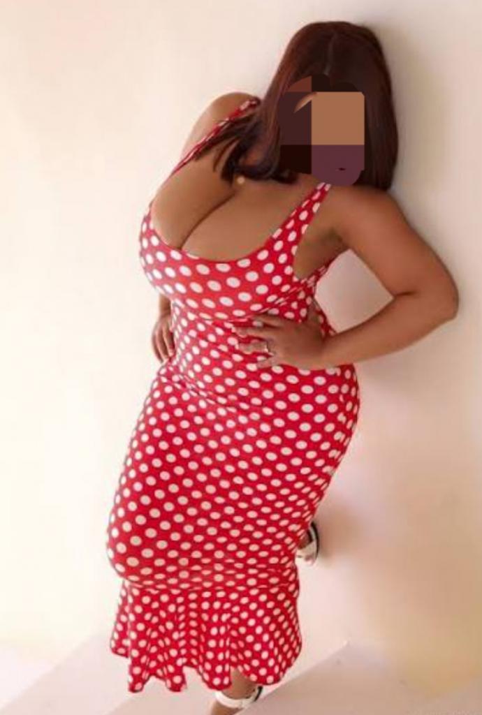 667524720: Chica busca chico en Badajoz