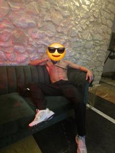 602657600: Chico busca chica en Alicante